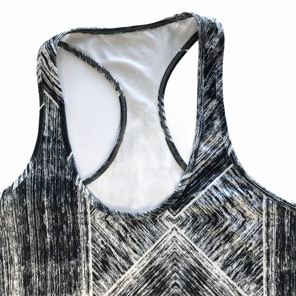 Lululemon Racerback Tank Top CRB Black White Geo S - Picture 8 of 10